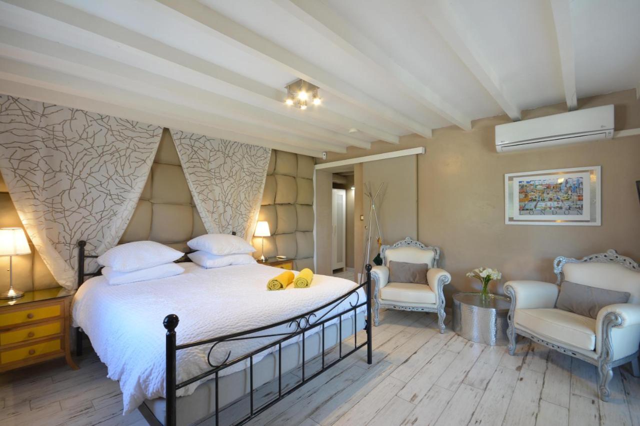 Chambres D Hotes Le Mas Julien Piscine Chauffee Adult Only Orange  Eksteriør bilde